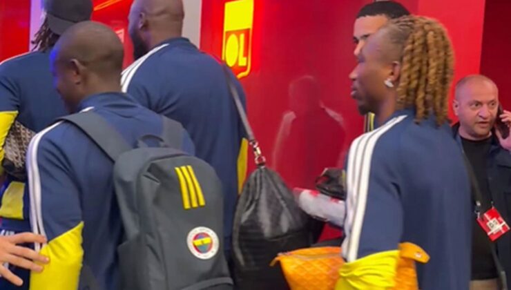 N’Golo Kante yine taraftarı mest etti