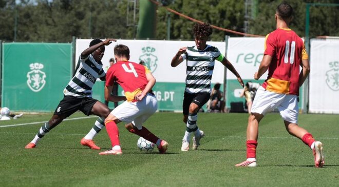 İki farklı önde olan Galatasaray, Sporting’e karşı uzatmalarda kabusu yaşadı