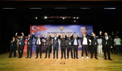 Bahçelievler’de meclis çoğunluğu el değiştirdi! 3 meclis üyesi CHP’den AK Parti’ye geçti
