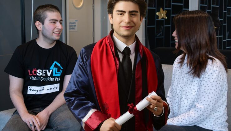 Hastane yatağından Harvard’a uzanan azim! Ahmet’in hayali 2 tüp kana bağlı!