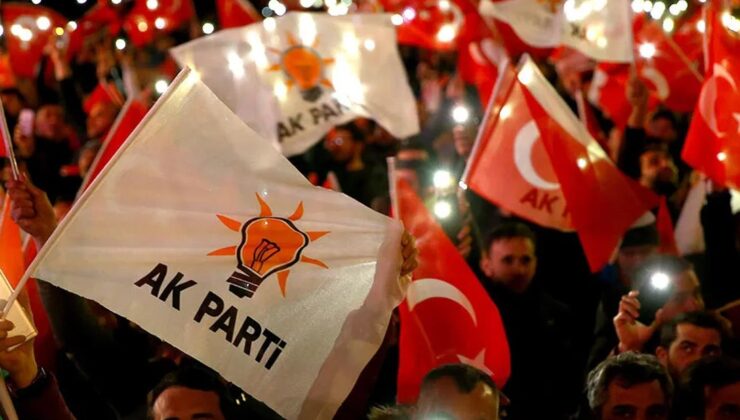 AK Parti Kütahya Gençlik Kolları Başkanı istifa etti