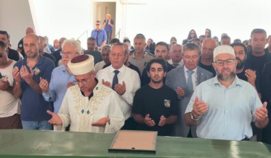 Girne’deki gemi faciasında batık gemiden çıkarılan ilk cenaze toprağa verildi