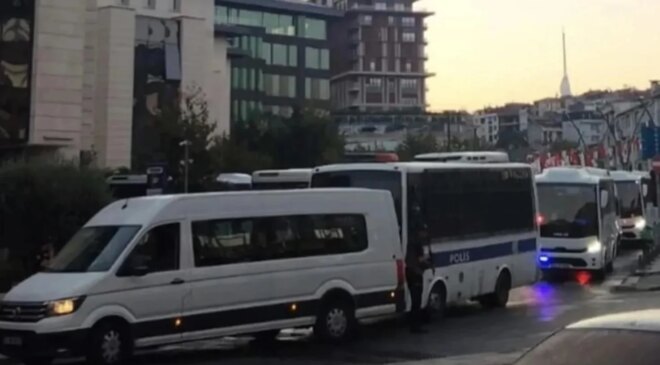 Üsküdar’da kritik seçim öncesi hareketli saatler! Belediye çevresinde geniş güvenlik önlemi