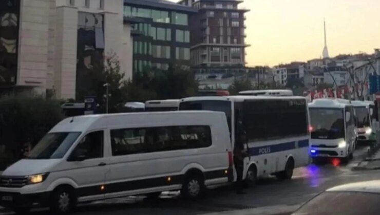 Üsküdar’da kritik seçim öncesi hareketli saatler! Belediye çevresinde geniş güvenlik önlemi