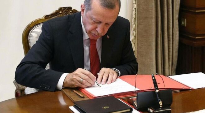 Cumhurbaşkanı Erdoğan’dan 4 bakanlıkta atama ve görevden alma kararları