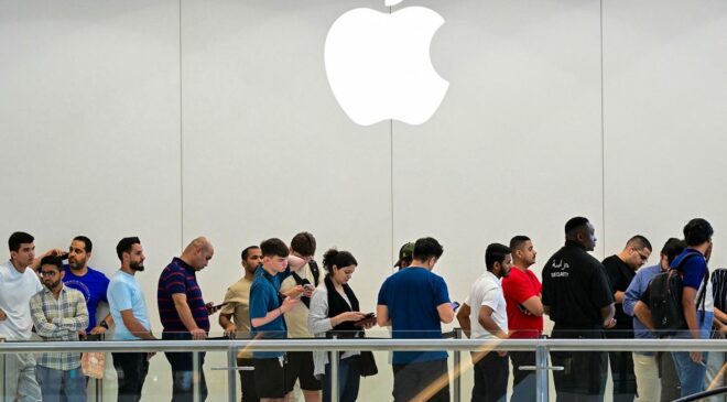 Apple lansmanı bitirdi, herkes aynı şeyi sordu: iPhone 18 nerede?