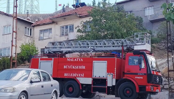 Emekli öğretmenden kahreden haber! Komşular ihbar edince korkunç gerçek ortaya çıktı