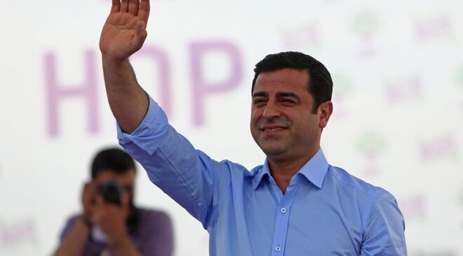 Ankara kulislerini hareketlendiren Demirtaş iddiası! DEM Parti’nin başına geçebilir