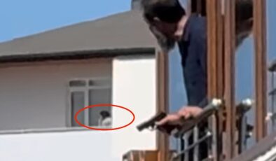 Maltepe’deki kanlı saldırı sırasında dikkat çeken görüntü: Kurşun yağarken istifini bile bozmamış