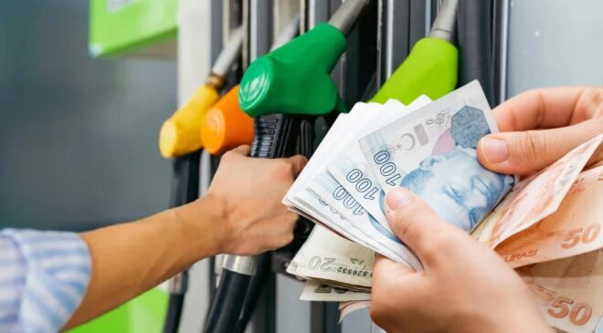 Motorine tarihi zam! Litre fiyatı 90 lirayı aştı