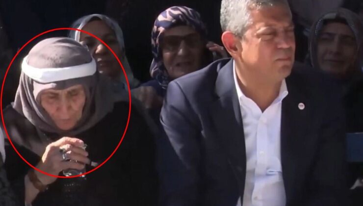 Vatandaş okuyup üflediği suyu Özgür Özel’e içirdi