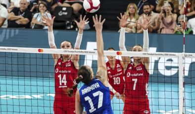 Filenin Sultanları rakibine set vermeden çeyrek finalde
