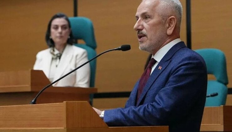 İBB soruşturmasında Üsküdar Belediye Meclis Üyesi Ekrem Baki dahil 6 şüpheli tutuklandı