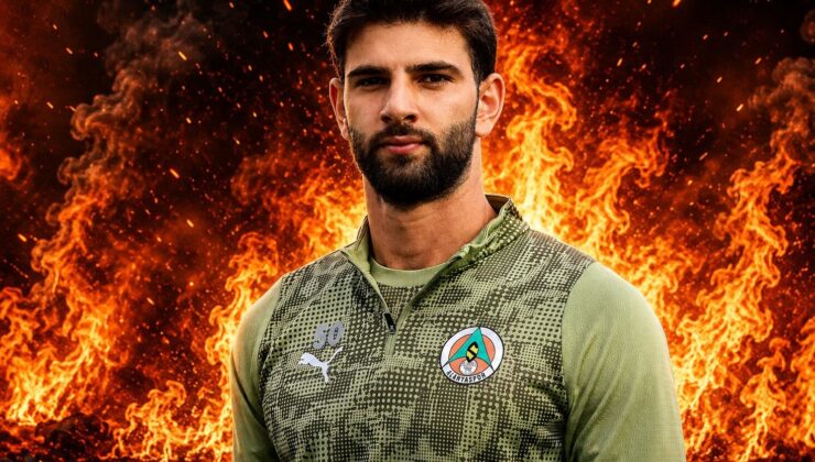 Süper Lig devinden ezeli rakibine yılın transfer çalımı
