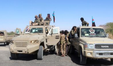 Yemen’de hükümet güçleri, Husiler’e karşı saldırı başlattı