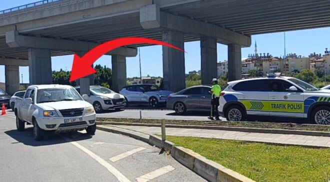 Yol kenarındaki kamyonet, ekipleri alarma geçirdi! Gerçek ise apayrı çıktı
